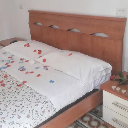 Tesoro Hotel *